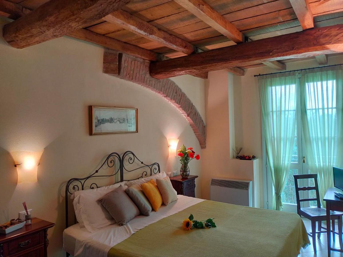 Fattoria Corte Roeli Farm stay *
